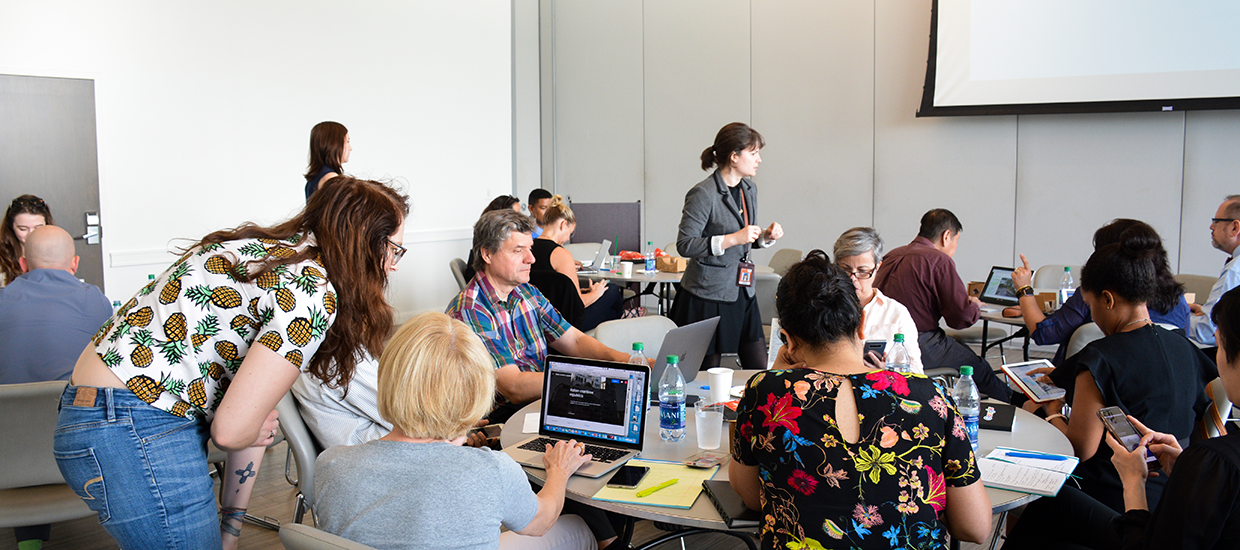 Google representative helping faculty and staff with VR technology
